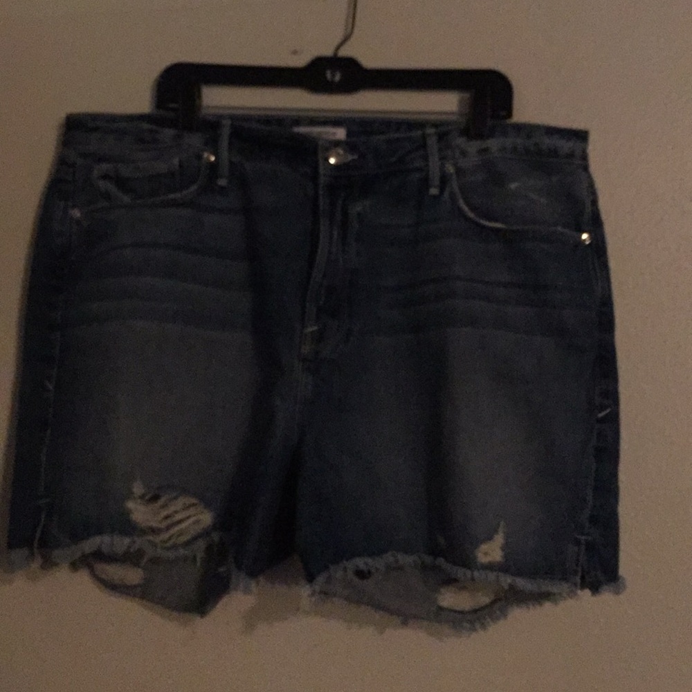 Cut off shorts